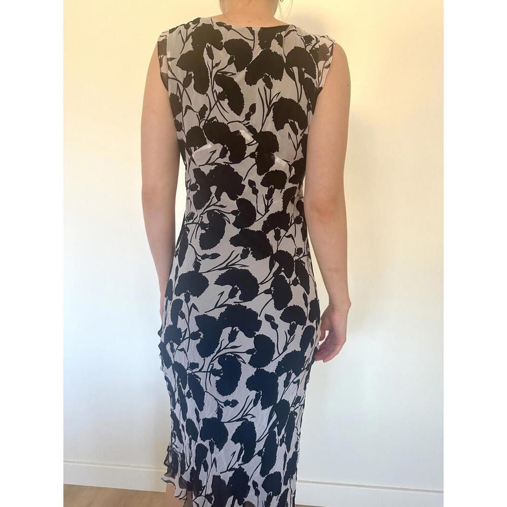 Vintage 100% Silk Black and White Floral Midi Dress - Picture 8 of 9